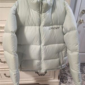 Spyder Women's Soft Gray Puffer Jacket